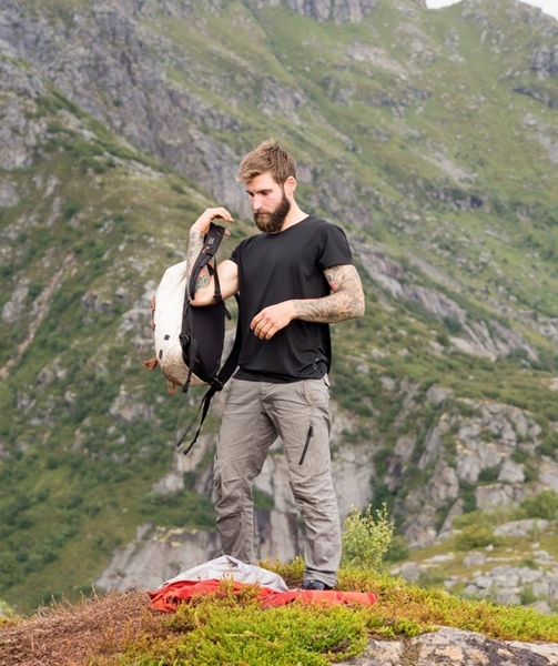 Bilde av NP T-Skjorte(M) Svart