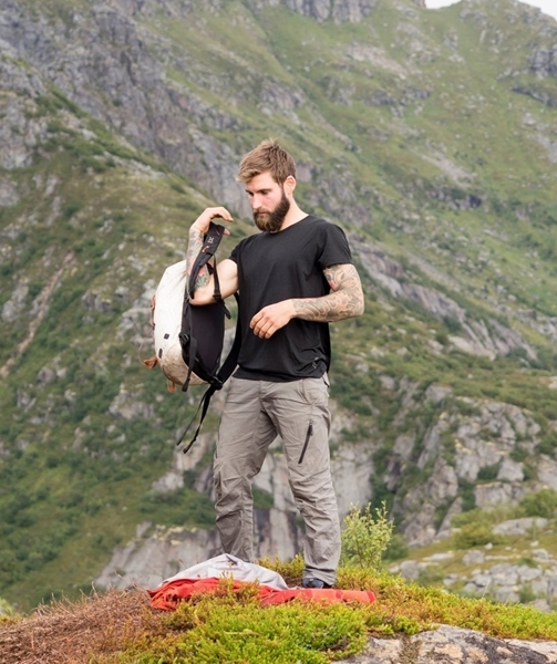 Bilde av NP T-Skjorte(M) Svart