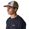 Bilde av PATAGONIA P-6 Logo Lopro Trucker Hat Birch White
